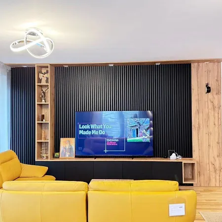 Elegancy, Technology And Private Garden In Downtown 布拉迪斯拉发